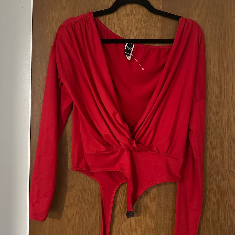 Red long sleeve Windsor body suit
